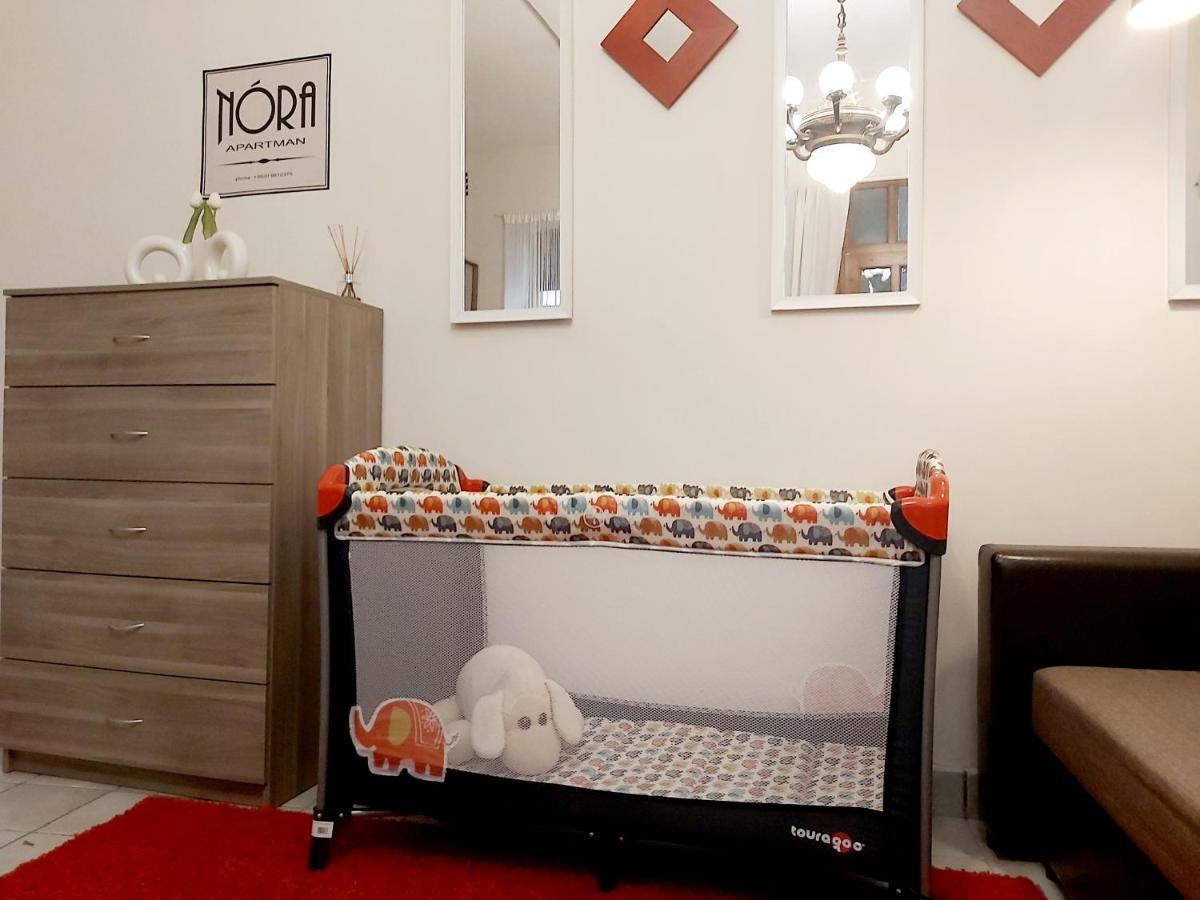 شقة Nora Studio Apartman - إغير المظهر الخارجي الصورة